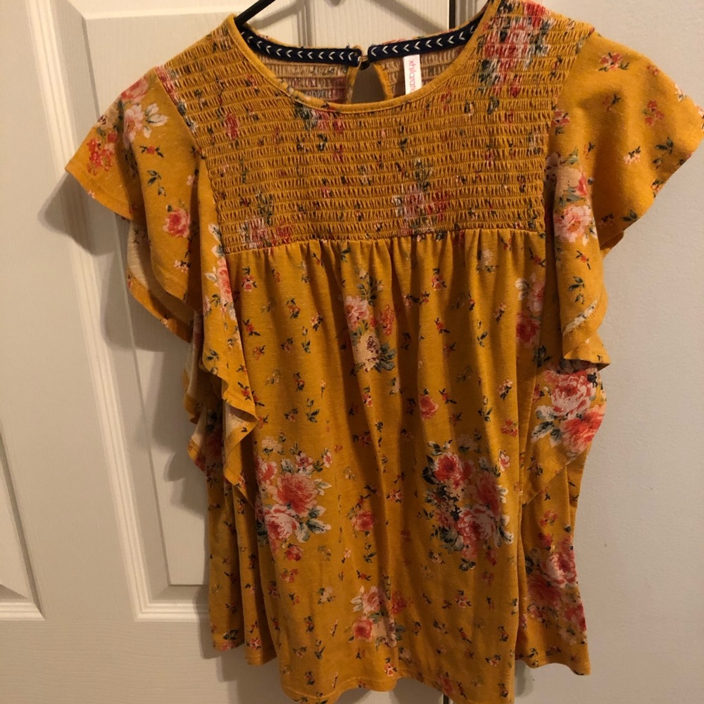 Yellow shirt